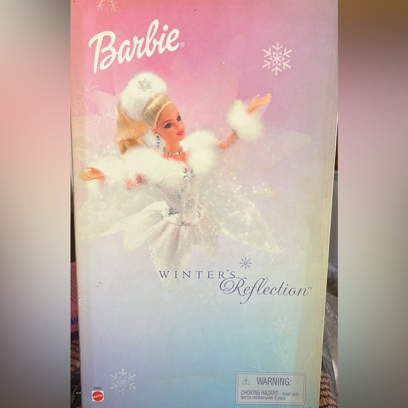 Barbie Other - Winters reflection Barbie